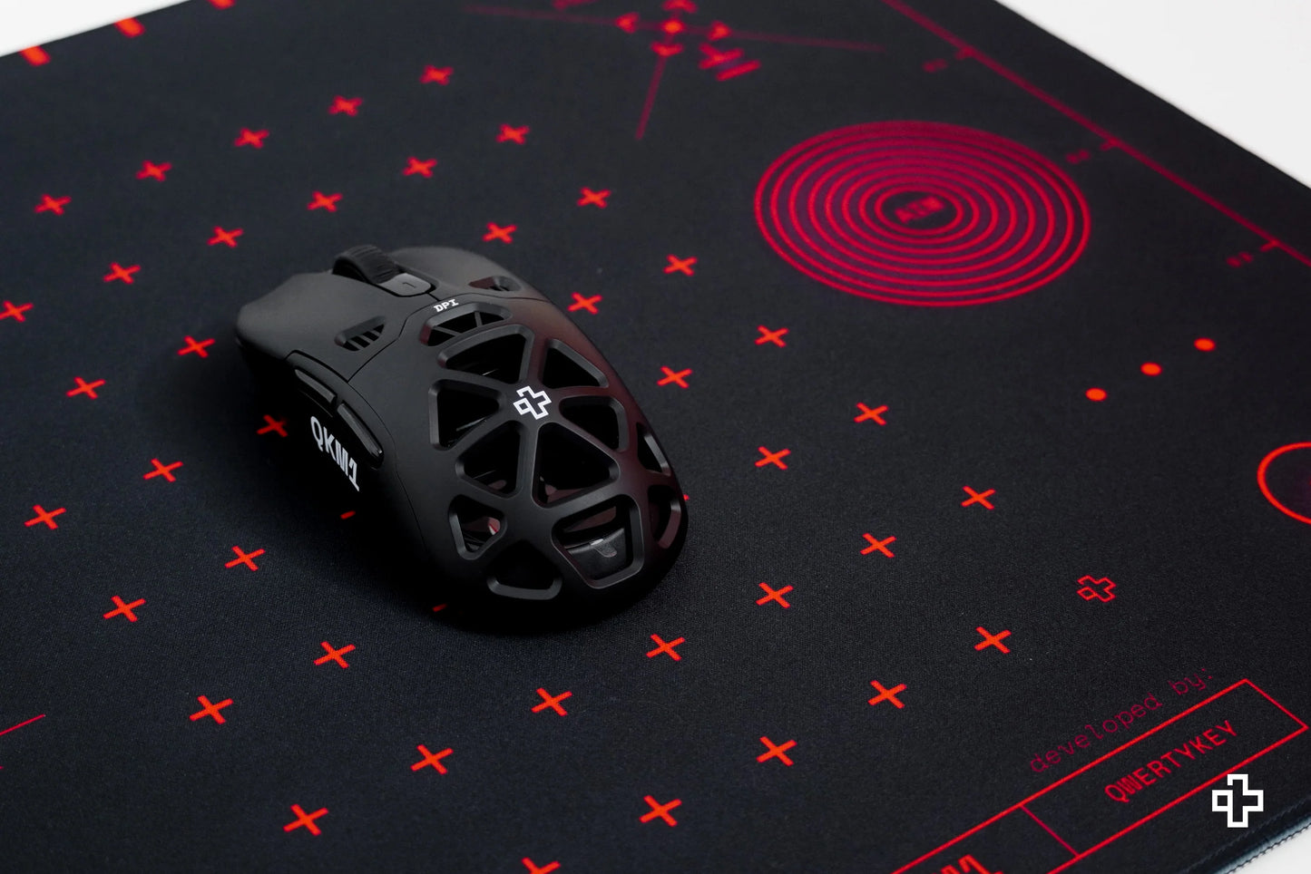 Mousepad QwertyKey QKM1 4mm stitched edges gaming
